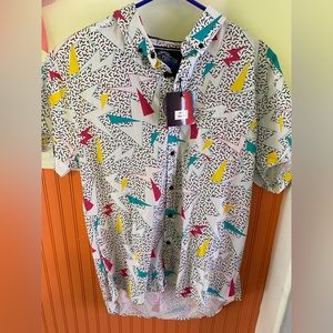 Five point retro design button up! Size large!